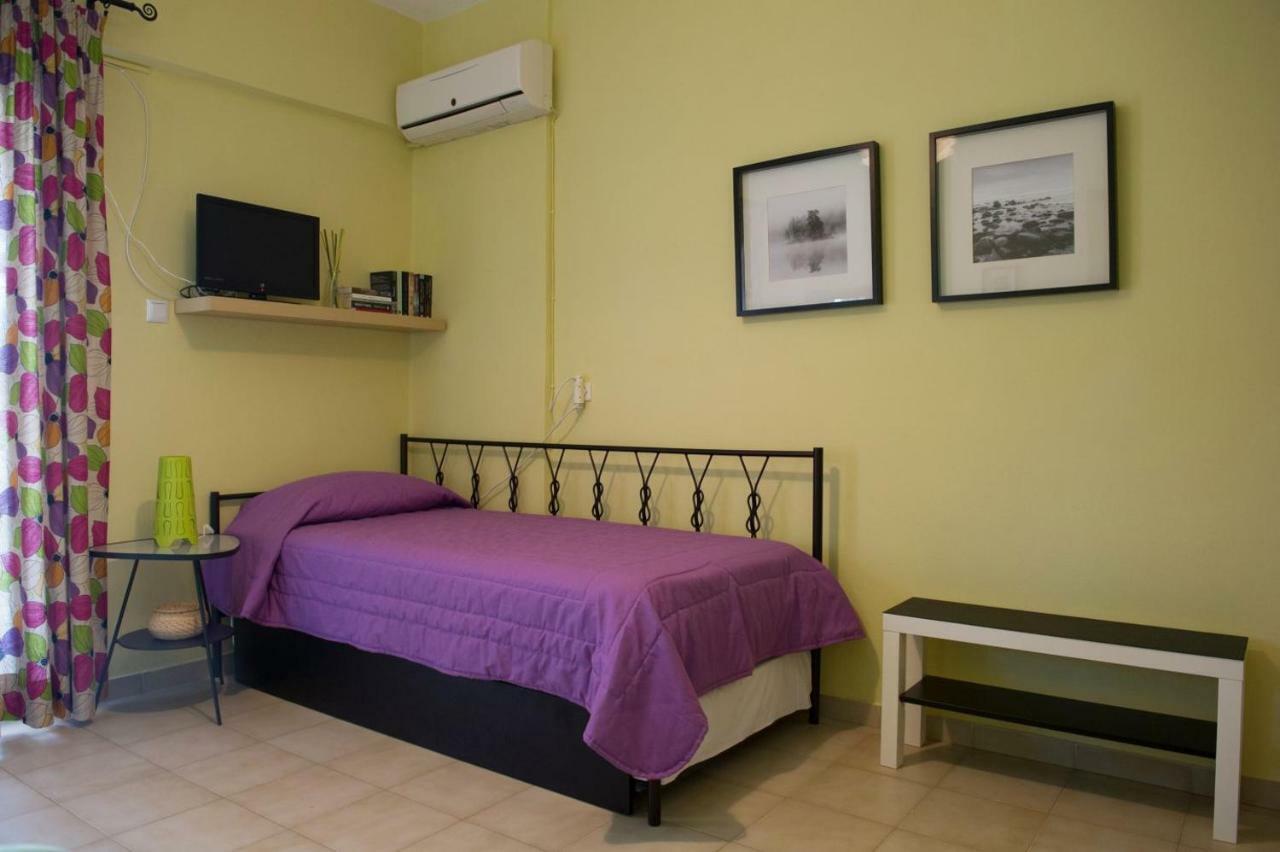 Mirella Studios Λουτρά Ωραίας Ελένης Εξωτερικό φωτογραφία